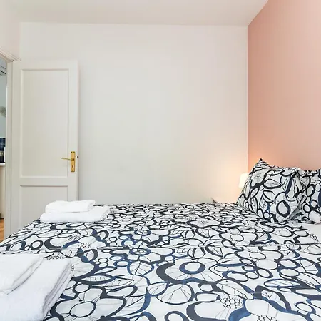 Apartment Home2book Tunos & Pool, *